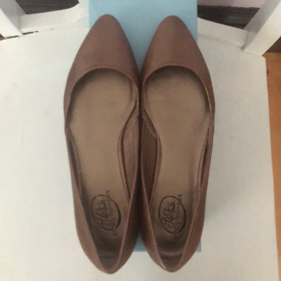 Life Stride Zaela Dark Champagne pointed flats 7 - Picture 5 of 5